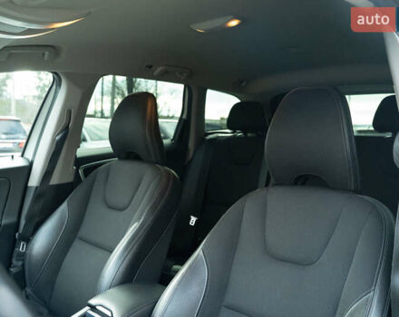 Белый Вольво ХС60, объемом двигателя 1.97 л и пробегом 247 тыс. км за 19800 $, фото 29 на Automoto.ua