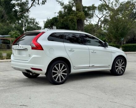 Белый Вольво ХС60, объемом двигателя 3 л и пробегом 76 тыс. км за 10450 $, фото 3 на Automoto.ua