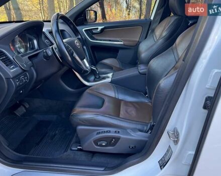 Белый Вольво ХС60, объемом двигателя 1.97 л и пробегом 164 тыс. км за 23200 $, фото 34 на Automoto.ua