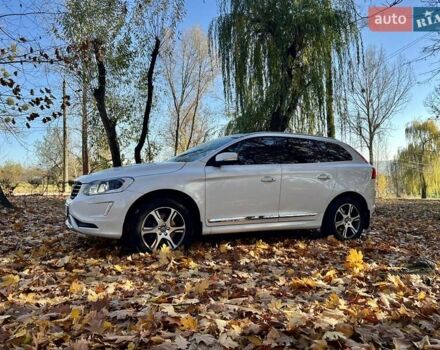 Білий Вольво ХС60, об'ємом двигуна 1.97 л та пробігом 150 тис. км за 23999 $, фото 11 на Automoto.ua