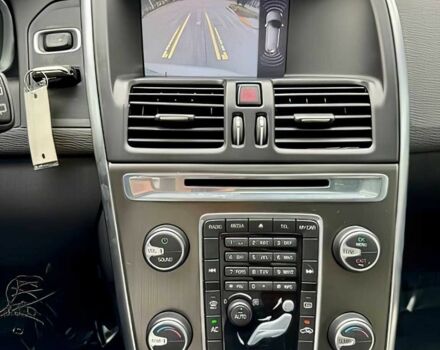 Белый Вольво ХС60, объемом двигателя 3 л и пробегом 76 тыс. км за 10450 $, фото 8 на Automoto.ua