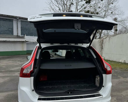 Белый Вольво ХС60, объемом двигателя 2 л и пробегом 144 тыс. км за 17000 $, фото 11 на Automoto.ua