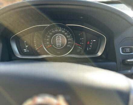 Білий Вольво ХС60, об'ємом двигуна 2 л та пробігом 247 тис. км за 19500 $, фото 8 на Automoto.ua