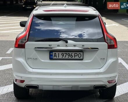 Белый Вольво ХС60, объемом двигателя 2 л и пробегом 253 тыс. км за 15500 $, фото 8 на Automoto.ua