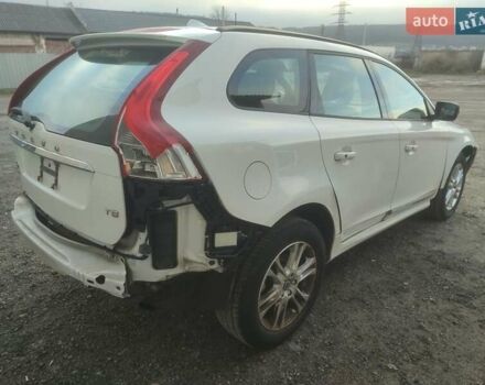 Белый Вольво ХС60, объемом двигателя 2 л и пробегом 193 тыс. км за 7850 $, фото 7 на Automoto.ua