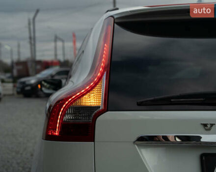 Белый Вольво ХС60, объемом двигателя 1.97 л и пробегом 247 тыс. км за 19800 $, фото 6 на Automoto.ua