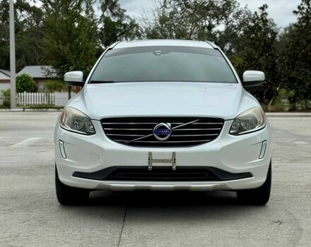 Белый Вольво ХС60, объемом двигателя 3 л и пробегом 76 тыс. км за 10450 $, фото 1 на Automoto.ua