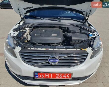 Белый Вольво ХС60, объемом двигателя 2 л и пробегом 205 тыс. км за 12800 $, фото 32 на Automoto.ua