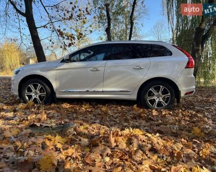 Белый Вольво ХС60, объемом двигателя 1.97 л и пробегом 164 тыс. км за 23200 $, фото 9 на Automoto.ua