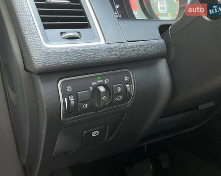 Білий Вольво ХС60, об'ємом двигуна 2 л та пробігом 294 тис. км за 20999 $, фото 17 на Automoto.ua