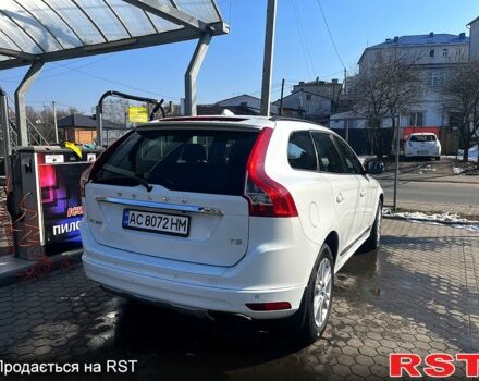 Вольво ХС60 2015 в Луцке на Automoto.ua Белый Вольво ХС60, объемом двигателя 2 л и пробегом 207 тыс. км за 16000 $, фото 2 на Automoto.ua