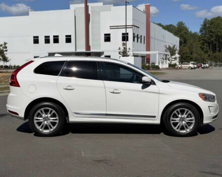 Білий Вольво ХС60, об'ємом двигуна 2 л та пробігом 78 тис. км за 3800 $, фото 7 на Automoto.ua