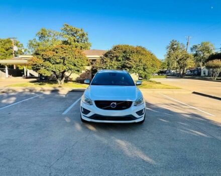 Белый Вольво ХС60, объемом двигателя 3 л и пробегом 73 тыс. км за 9350 $, фото 1 на Automoto.ua