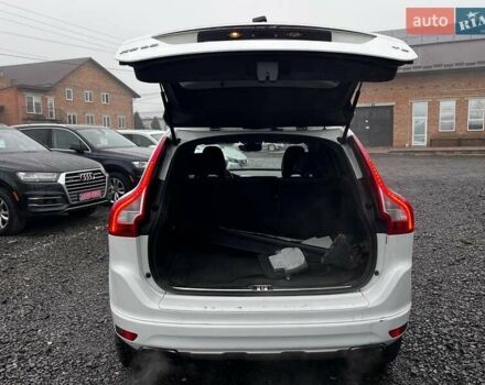 Белый Вольво ХС60, объемом двигателя 2 л и пробегом 248 тыс. км за 11500 $, фото 15 на Automoto.ua