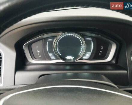 Белый Вольво ХС60, объемом двигателя 2 л и пробегом 279 тыс. км за 13700 $, фото 13 на Automoto.ua