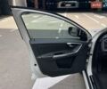 Белый Вольво ХС60, объемом двигателя 2 л и пробегом 253 тыс. км за 15500 $, фото 17 на Automoto.ua