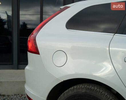 Белый Вольво ХС60, объемом двигателя 1.97 л и пробегом 247 тыс. км за 19800 $, фото 9 на Automoto.ua