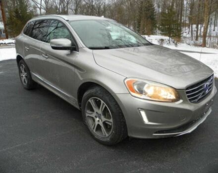 Белый Вольво ХС60, объемом двигателя 3 л и пробегом 76 тыс. км за 7350 $, фото 2 на Automoto.ua