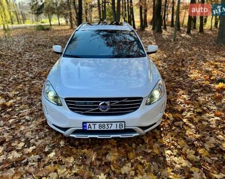 Белый Вольво ХС60, объемом двигателя 1.97 л и пробегом 164 тыс. км за 23200 $, фото 3 на Automoto.ua