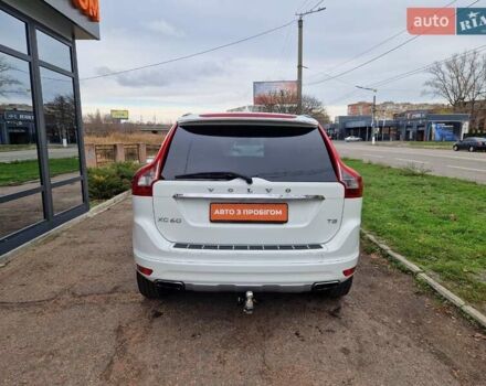 Білий Вольво ХС60, об'ємом двигуна 2 л та пробігом 145 тис. км за 13700 $, фото 3 на Automoto.ua