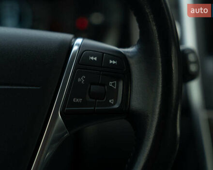 Белый Вольво ХС60, объемом двигателя 1.97 л и пробегом 247 тыс. км за 19800 $, фото 25 на Automoto.ua