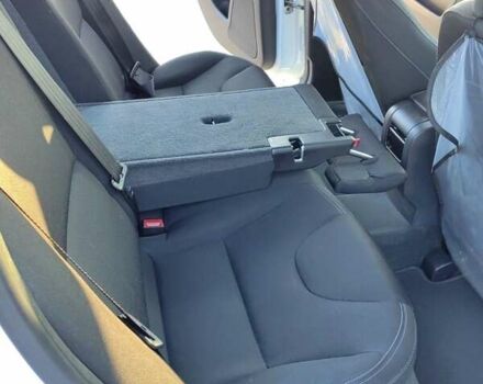 Белый Вольво ХС60, объемом двигателя 1.97 л и пробегом 329 тыс. км за 17700 $, фото 6 на Automoto.ua