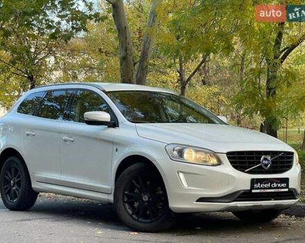 Білий Вольво ХС60, об'ємом двигуна 2 л та пробігом 294 тис. км за 20999 $, фото 9 на Automoto.ua