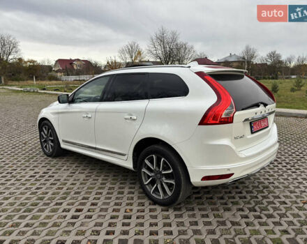 Белый Вольво ХС60, объемом двигателя 2 л и пробегом 137 тыс. км за 17390 $, фото 18 на Automoto.ua