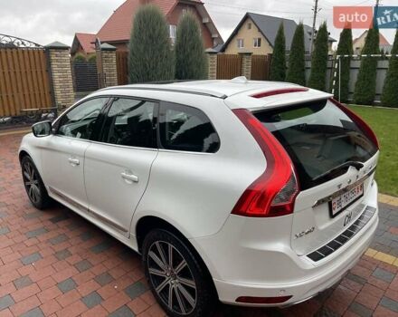 Білий Вольво ХС60, об'ємом двигуна 2.4 л та пробігом 267 тис. км за 22850 $, фото 18 на Automoto.ua