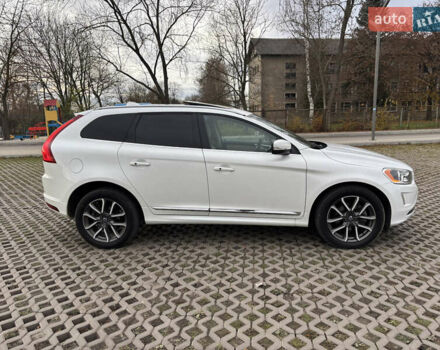 Белый Вольво ХС60, объемом двигателя 2 л и пробегом 137 тыс. км за 17390 $, фото 26 на Automoto.ua