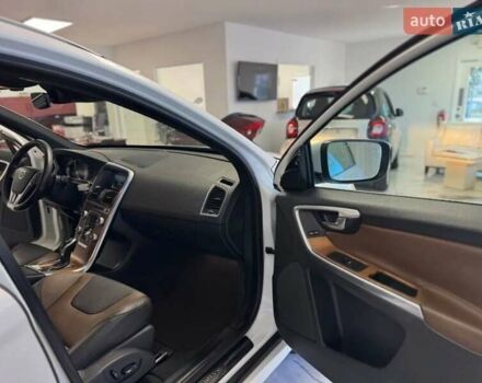 Белый Вольво ХС60, объемом двигателя 1.97 л и пробегом 158 тыс. км за 12850 $, фото 20 на Automoto.ua