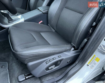 Білий Вольво ХС60, об'ємом двигуна 2 л та пробігом 200 тис. км за 14250 $, фото 19 на Automoto.ua