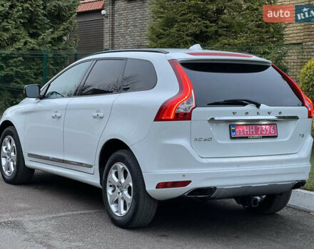 Білий Вольво ХС60, об'ємом двигуна 2 л та пробігом 200 тис. км за 14250 $, фото 5 на Automoto.ua