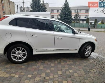 Белый Вольво ХС60, объемом двигателя 1.97 л и пробегом 182 тыс. км за 15400 $, фото 4 на Automoto.ua