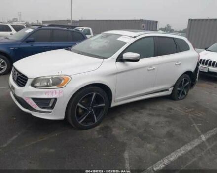 Білий Вольво ХС60, об'ємом двигуна 3 л та пробігом 100 тис. км за 3300 $, фото 5 на Automoto.ua