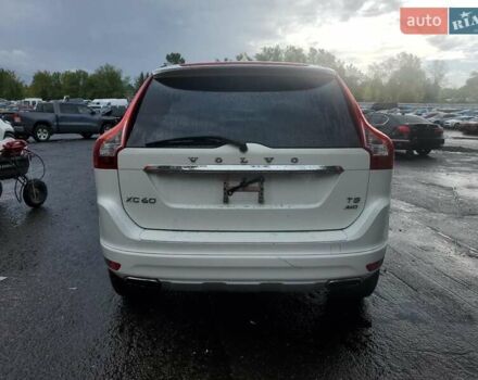 Белый Вольво ХС60, объемом двигателя 2.5 л и пробегом 124 тыс. км за 3000 $, фото 5 на Automoto.ua