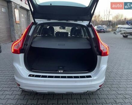 Белый Вольво ХС60, объемом двигателя 2.4 л и пробегом 270 тыс. км за 22650 $, фото 17 на Automoto.ua