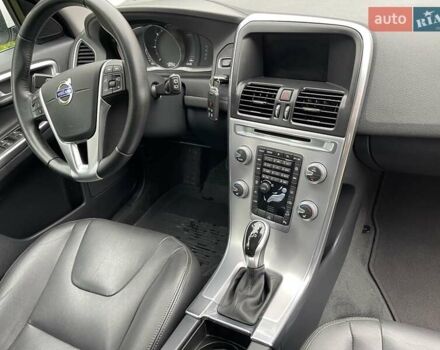 Білий Вольво ХС60, об'ємом двигуна 2.4 л та пробігом 267 тис. км за 22850 $, фото 23 на Automoto.ua