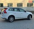 Белый Вольво ХС60, объемом двигателя 2 л и пробегом 168 тыс. км за 14750 $, фото 3 на Automoto.ua