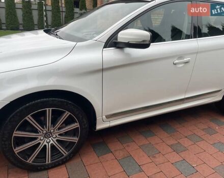 Білий Вольво ХС60, об'ємом двигуна 2.4 л та пробігом 267 тис. км за 22850 $, фото 44 на Automoto.ua