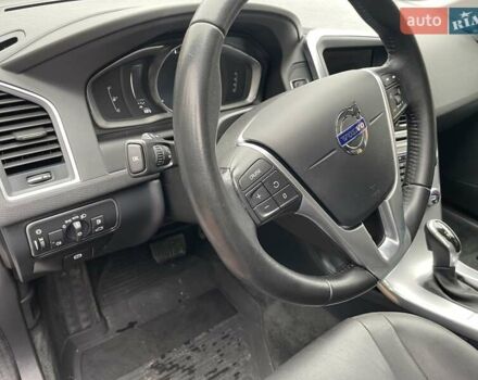 Білий Вольво ХС60, об'ємом двигуна 2.4 л та пробігом 267 тис. км за 22850 $, фото 22 на Automoto.ua