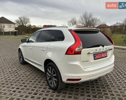 Белый Вольво ХС60, объемом двигателя 2 л и пробегом 137 тыс. км за 17390 $, фото 25 на Automoto.ua