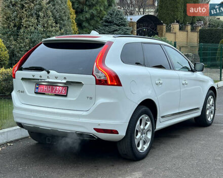 Білий Вольво ХС60, об'ємом двигуна 2 л та пробігом 200 тис. км за 14250 $, фото 30 на Automoto.ua