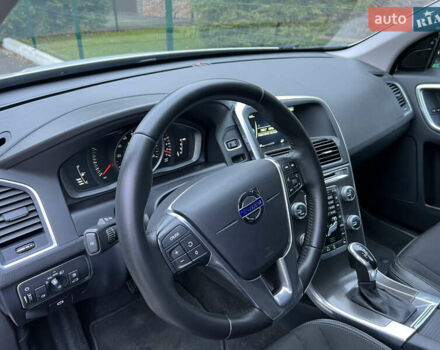 Білий Вольво ХС60, об'ємом двигуна 2 л та пробігом 200 тис. км за 14250 $, фото 21 на Automoto.ua