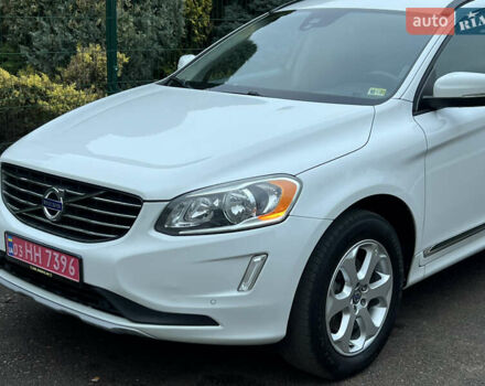 Білий Вольво ХС60, об'ємом двигуна 2 л та пробігом 200 тис. км за 14250 $, фото 7 на Automoto.ua