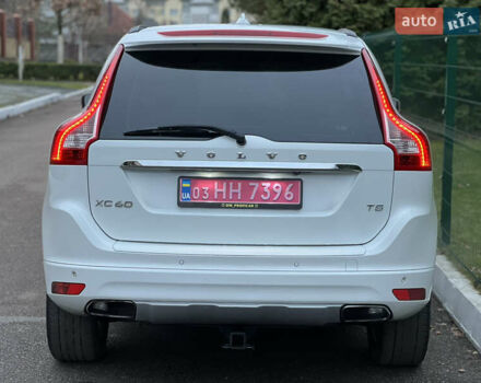 Білий Вольво ХС60, об'ємом двигуна 2 л та пробігом 200 тис. км за 14250 $, фото 6 на Automoto.ua