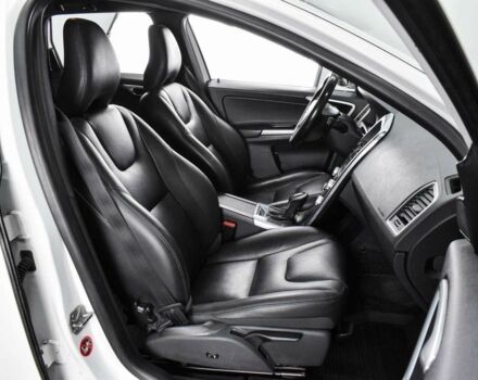 Белый Вольво ХС60, объемом двигателя 0 л и пробегом 98 тыс. км за 16900 $, фото 6 на Automoto.ua