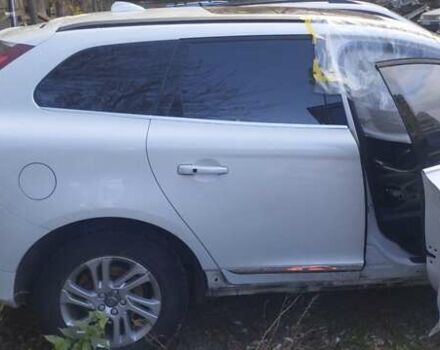 Білий Вольво ХС60, об'ємом двигуна 1.97 л та пробігом 222 тис. км за 6500 $, фото 11 на Automoto.ua