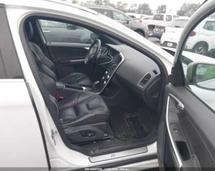 Білий Вольво ХС60, об'ємом двигуна 3 л та пробігом 100 тис. км за 3300 $, фото 10 на Automoto.ua