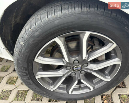 Белый Вольво ХС60, объемом двигателя 2 л и пробегом 137 тыс. км за 17390 $, фото 35 на Automoto.ua